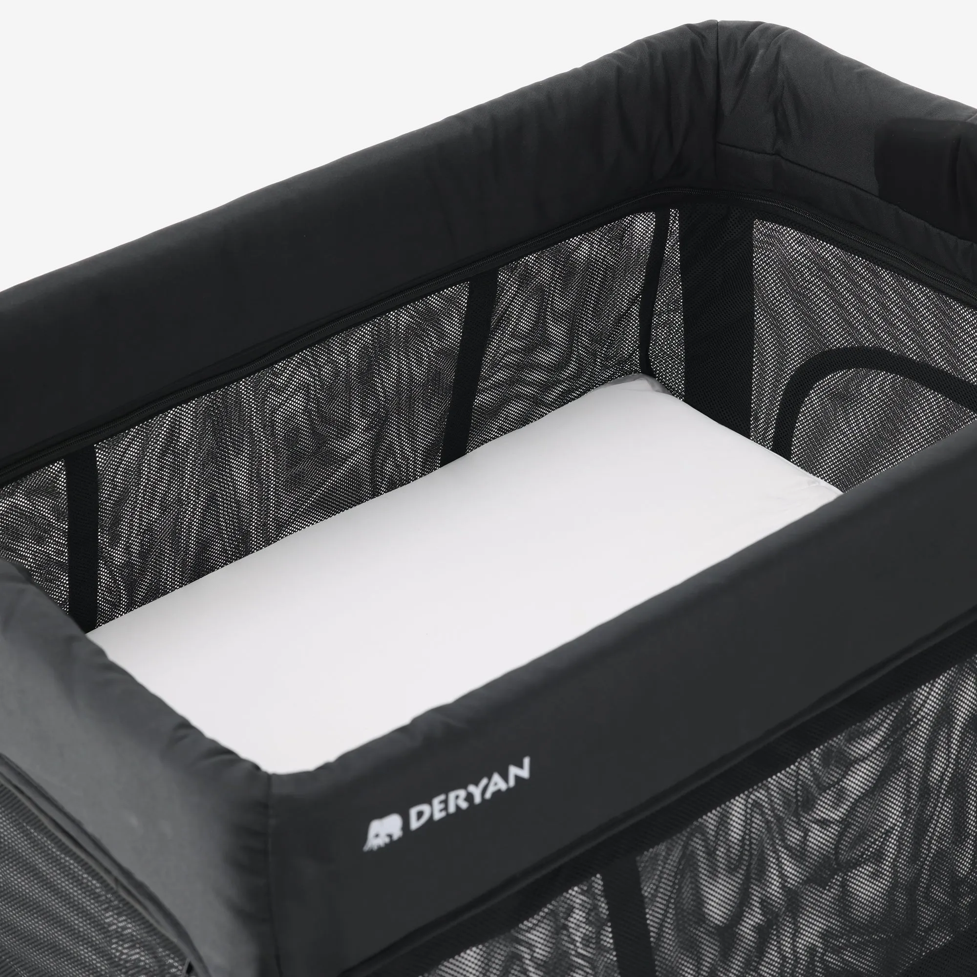 Cama de camping y parque infantil 2 en 1 - Incluye elevador de suelo - Aspecto de madera - Image 3